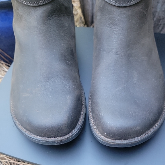 Merrell Chocolate Ankle Boots with Strap - Picture 5 of 10